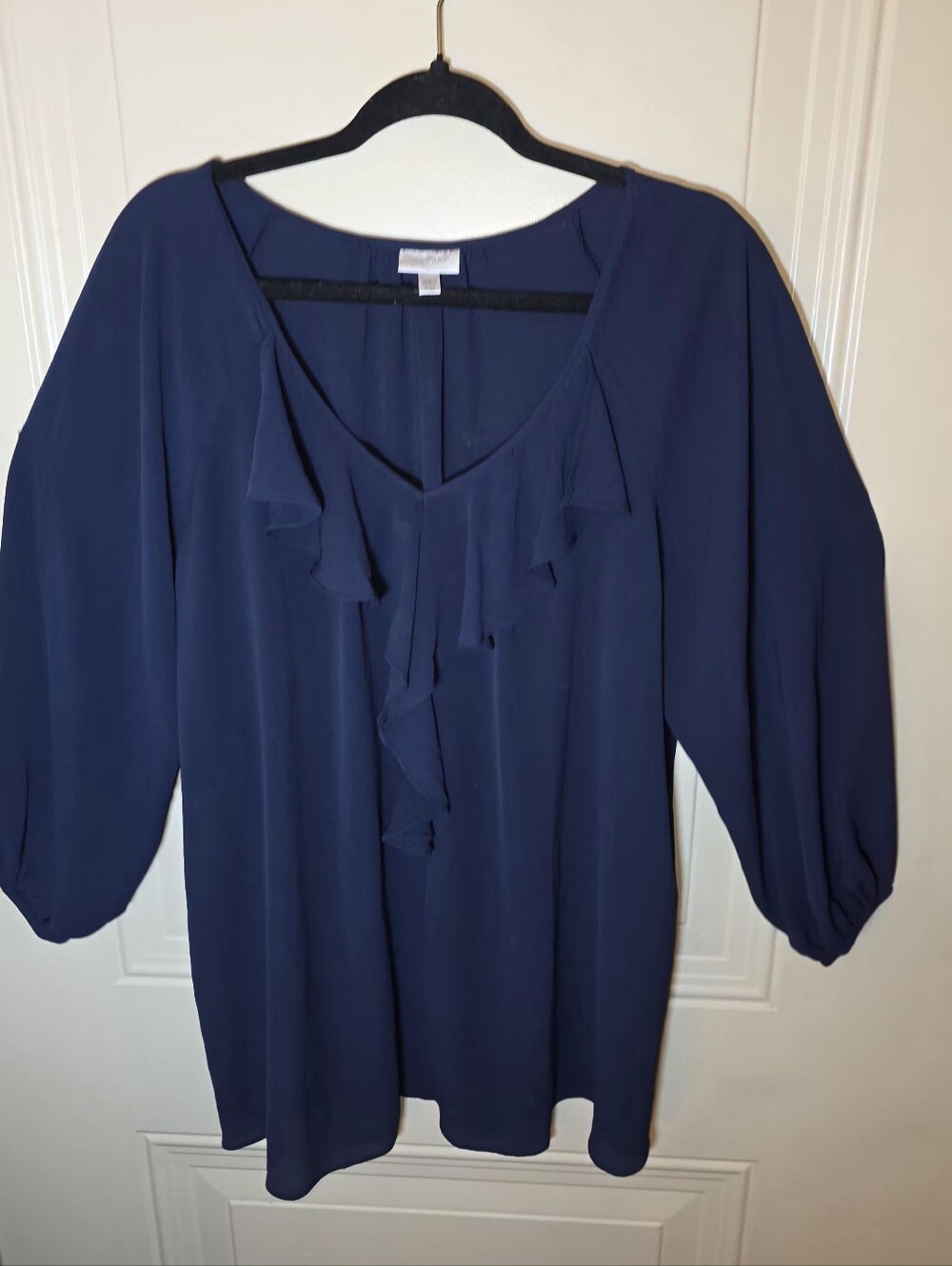 Avenue Navy Blue Ruffle Front Blouse Plus Size 26/28 Semi Shee Career Chic - Picture 5 of 10